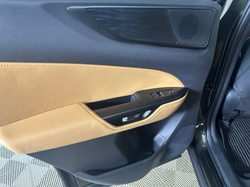 Used 2023 Lexus NX 350 AWD image 17
