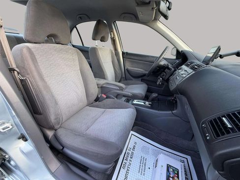 Used 2005 Honda Civic Hybrid Sedan image 14