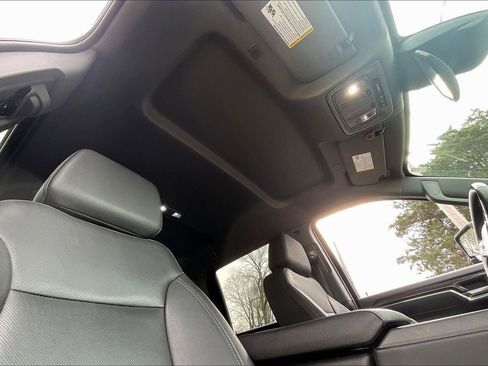 Used 2024 Chevrolet Silverado 2500 LTZ AWD/4WD image 29