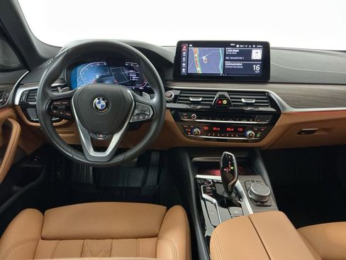 Certified 2022 BMW 540i xDrive w/ Premium Package AWD/4WD image 9