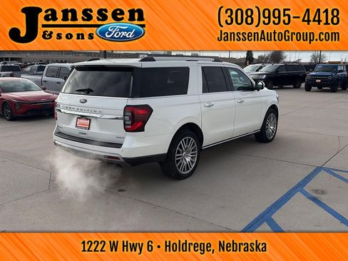 Used 2024 Ford Expedition Max Limited image 6
