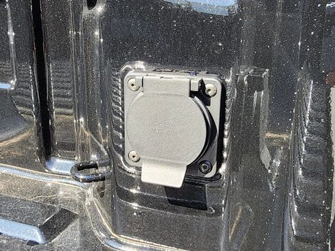 New 2026 GMC Sierra 1500 Elevation image 47