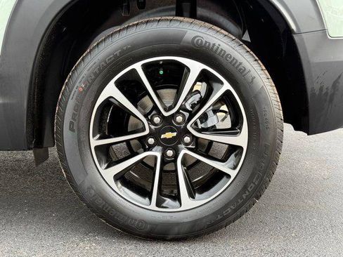 New 2026 Chevrolet TrailBlazer LT w/ Convenience Package FWD image 14