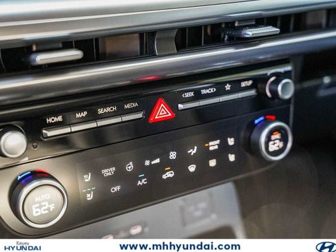New 2026 Hyundai Ioniq 9 Calligraphy AWD/4WD image 25
