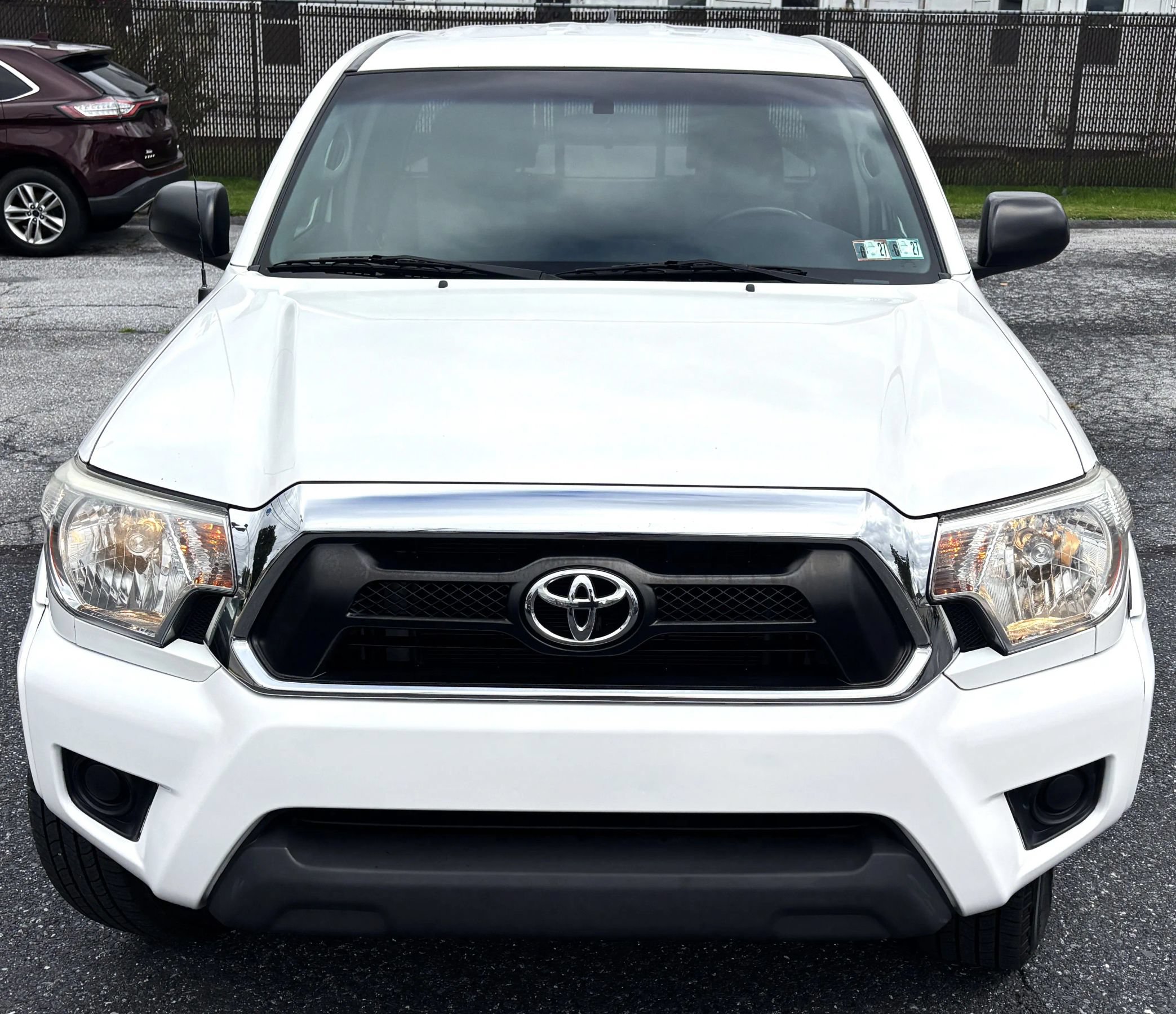 Used 2015 Toyota Tacoma 4x4 Access Cab w/ SR5 Package image 2