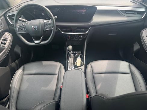 Used 2024 Buick Encore GX Sport Touring AWD/4WD image 10