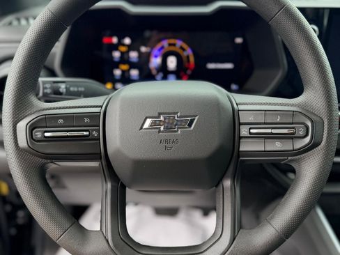New 2026 Chevrolet Colorado Trail Boss AWD/4WD image 9