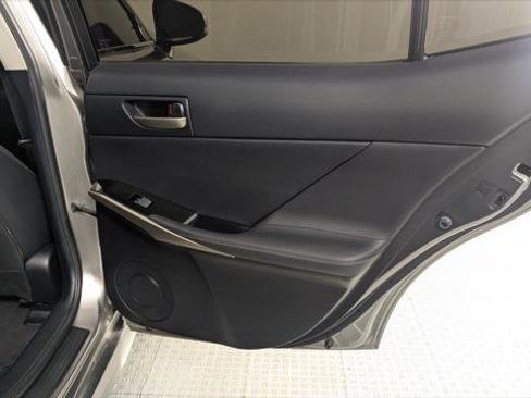 Used 2019 Lexus IS 300 w/ Premium Package image 19