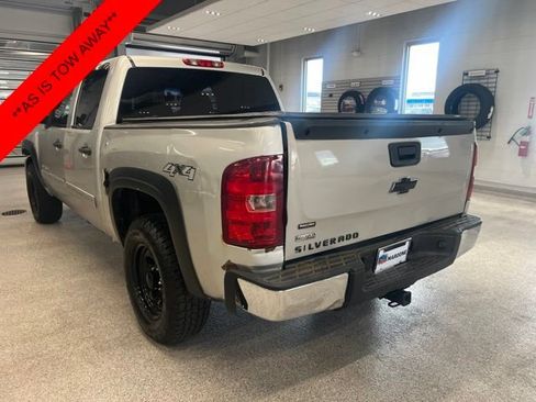 Used 2011 Chevrolet Silverado 1500 LS AWD/4WD image 6