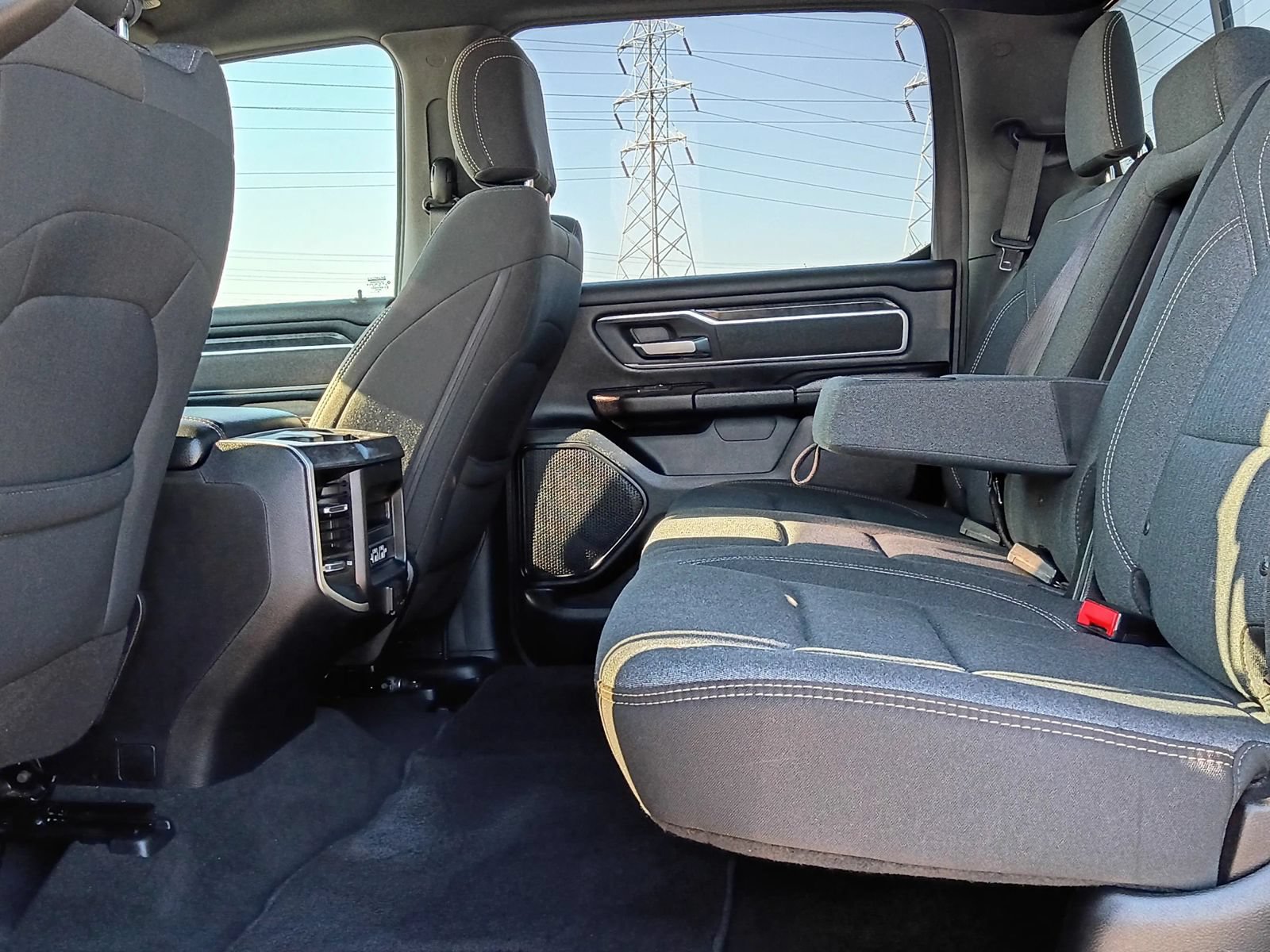 Used 2019 RAM 1500 Big Horn RWD image 19