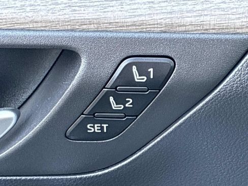 Used 2024 Toyota Grand Highlander AWD image 26