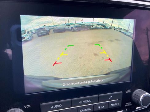 Used 2024 Nissan Frontier SV w/ SV Convenience Package RWD image 26