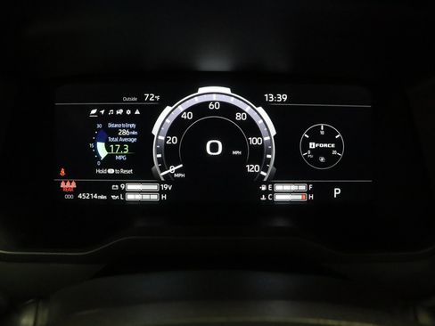 Used 2024 Toyota Tundra Limited image 41