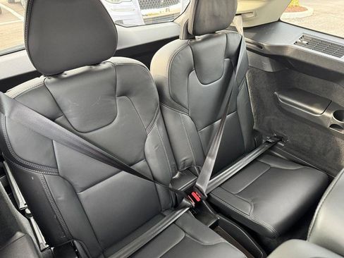 Used 2021 Volvo XC90 T6 Inscription w/ Protection Package Premier image 13
