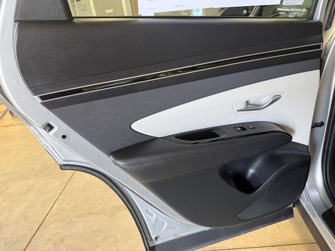 Certified 2022 Hyundai Tucson Limited image 27