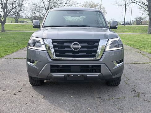 Used 2021 Nissan Armada SL w/ Captain's Chairs Package AWD/4WD image 41