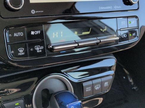 Certified 2022 Toyota Prius Prime LE image 22