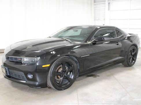 Used 2014 Chevrolet Camaro LT w/ RS Package RWD image 4