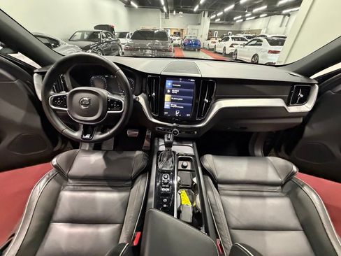 Used 2020 Volvo XC60 T5 R-Design w/ Protection Package Premier FWD image 40