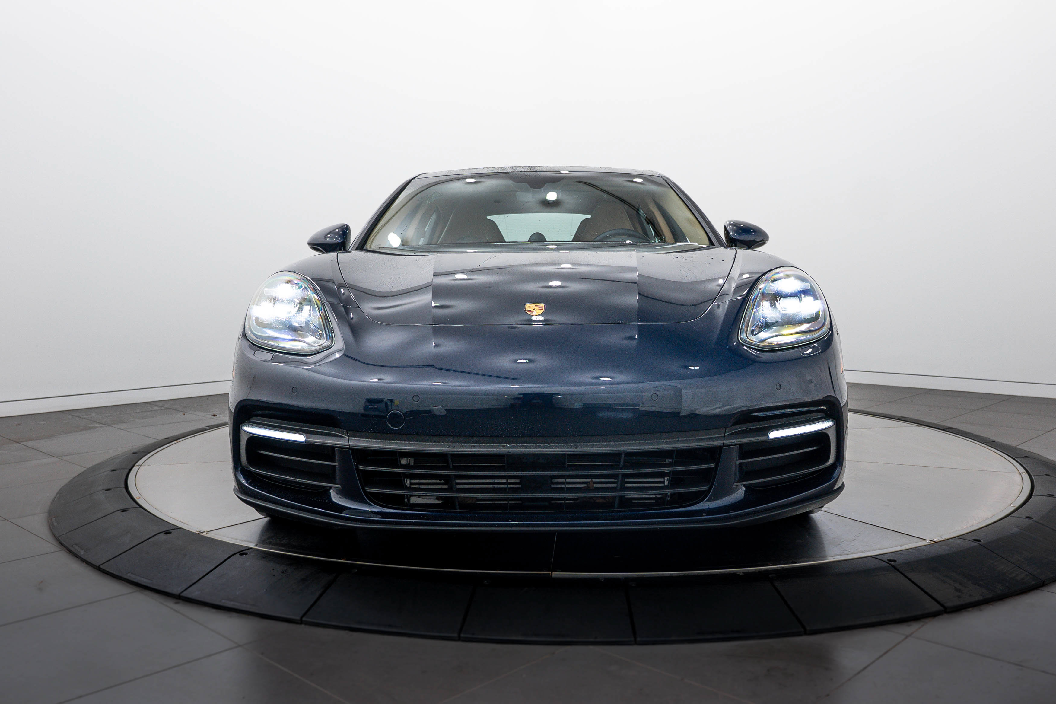 Certified 2020 Porsche Panamera 4 AWD/4WD image 10