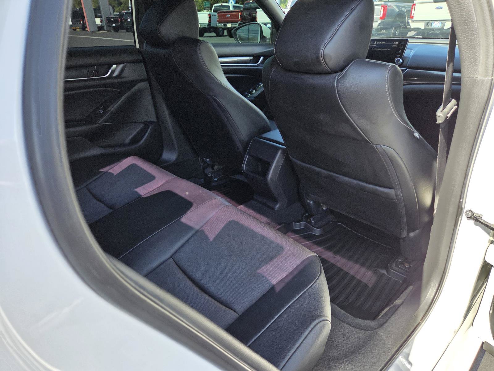 Used 2019 Honda Accord Sport image 19