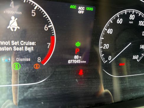 Used 2018 Honda Accord Sport image 24