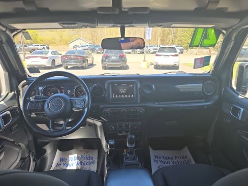 Used 2021 Jeep Wrangler Unlimited Sport AWD/4WD image 15