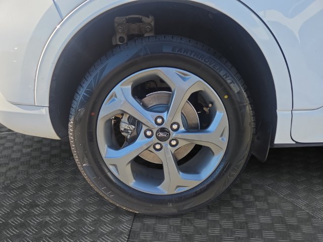 Used 2023 Ford Escape ST-Line w/ Tech Pack #1 FWD image 35