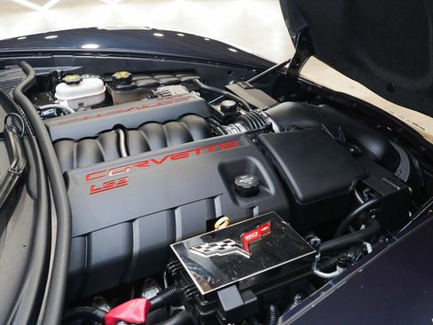 Used 2013 Chevrolet Corvette Coupe w/ 4LT Preferred Equipment Group RWD image 30