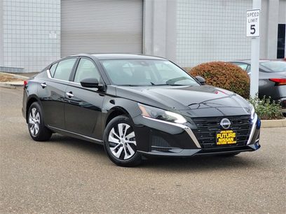 New 2025 Nissan Altima 2.5 S
