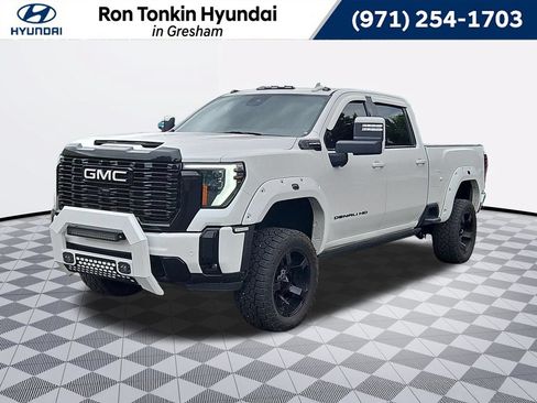 Used 2024 GMC Sierra 3500 Denali Ultimate AWD/4WD image 1