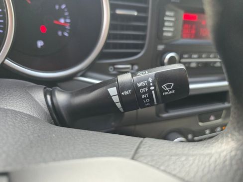 Used 2015 Kia Optima LX w/ Paint Protection Film Package image 24