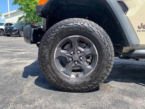 Used 2022 Jeep Gladiator Rubicon AWD/4WD image 31
