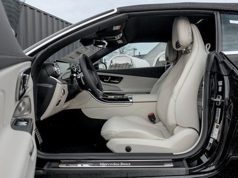 New 2026 Mercedes-Benz CLE 300 4MATIC Cabriolet image 14