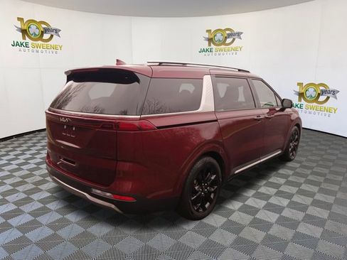 Certified 2023 Kia Carnival SX Prestige image 10