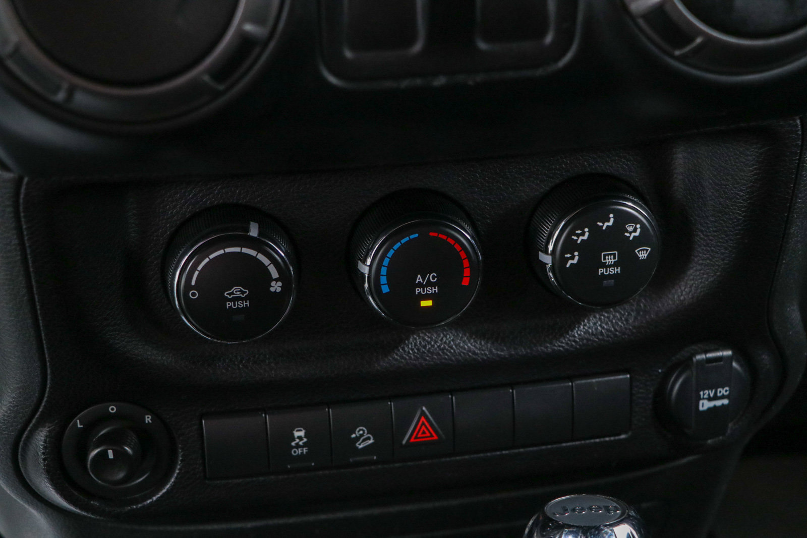 Used 2018 Jeep Wrangler Sport AWD/4WD image 20