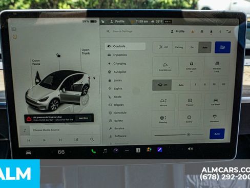 Used 2023 Tesla Model Y Long Range AWD/4WD image 34