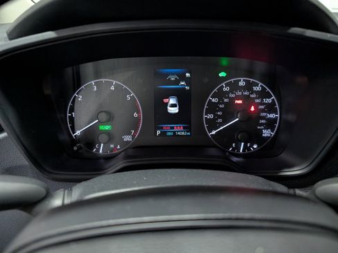 Used 2025 Toyota Corolla LE image 15