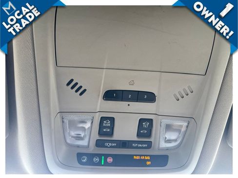 Used 2018 GMC Acadia Denali w/ Technology Package AWD/4WD image 28