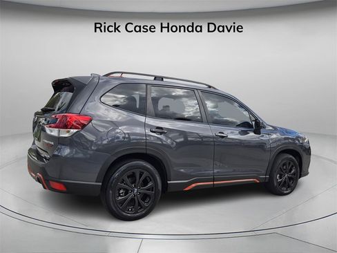 Used 2023 Subaru Forester Sport image 7