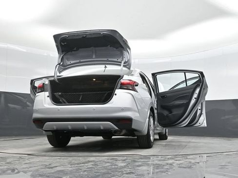 Used 2025 Nissan Versa S w/ Trunk Package FWD image 50