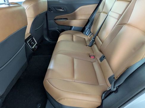 Used 2025 Toyota Crown Signia w/ Advanced Technology Package AWD/4WD image 23