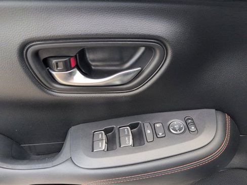Used 2025 Honda HR-V Sport image 13