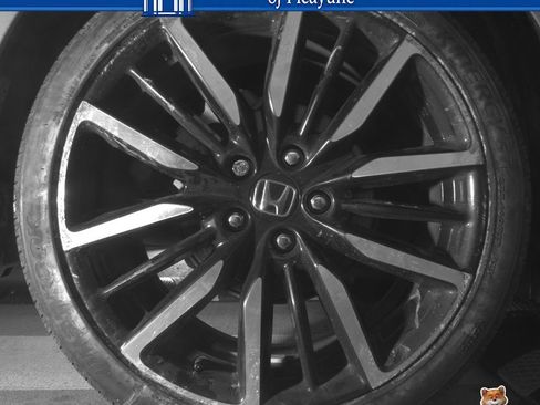 Used 2023 Honda Accord Touring image 13