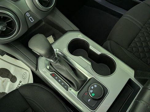 Used 2021 Chevrolet Blazer LT image 28