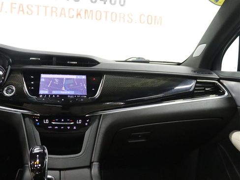 Used 2021 Cadillac XT6 Sport AWD/4WD image 34