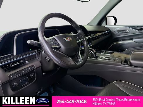Used 2021 Cadillac Escalade Sport w/ Driver Assist Tech Package AWD/4WD image 11