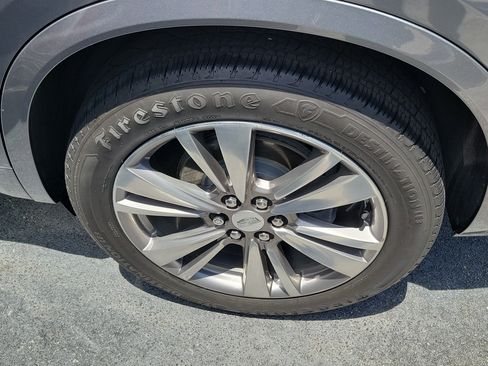 Used 2021 Cadillac XT6 Premium Luxury FWD image 8