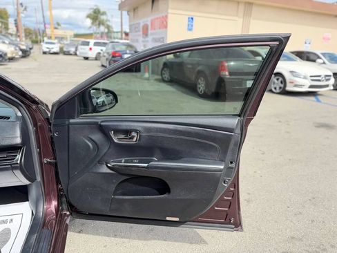 Used 2014 Toyota Avalon XLE FWD image 34