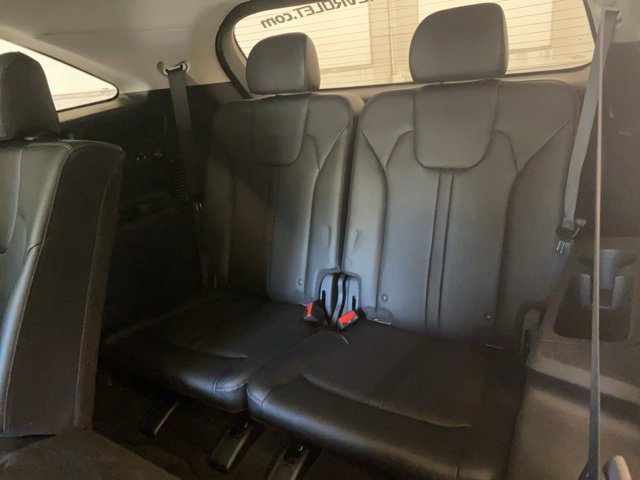 Used 2023 Kia Sorento S w/ Panoramic Sunroof Package FWD image 24
